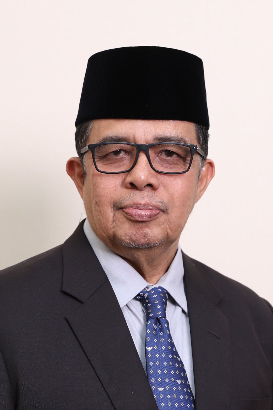 Prof. Dr. H. Yuliandri, S.H., M.H.